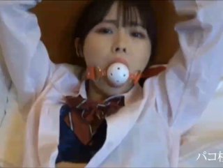 火辣女郎【空乘馨馨】你老说人家这个小那个小 你又得不到 哼 好像柳岩的比较大吧‘ 裸舞诱惑 聊天火热！